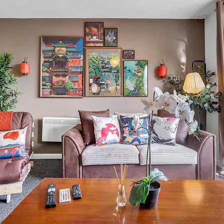 Anime Suite - Central And Free Parking With Netflix Birmingham Exterior photo